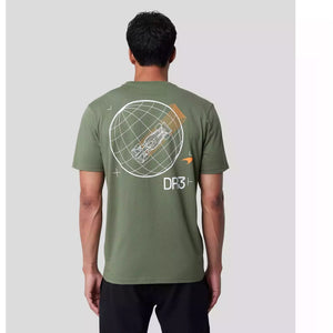 McLaren F1 Men's Daniel Ricciardo Oversized Graphic T-Shirt - image 17